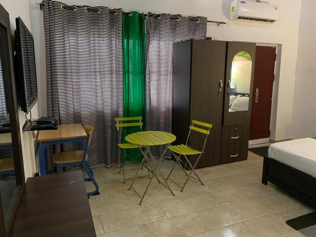 Hgl Guest House 东勒贡 外观 照片